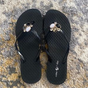 Sandals / Flip flops